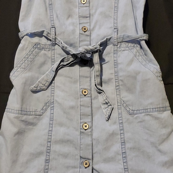 Gap jean dress - Picture 3 of 4